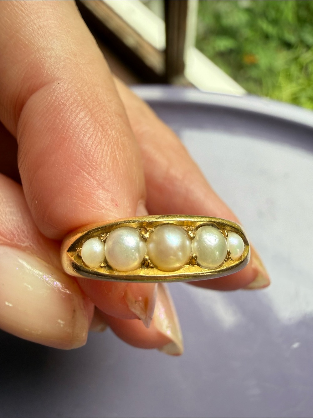 Vintage 18K Gold Pearl Five-Stone Ring - Classic White Pearl Band